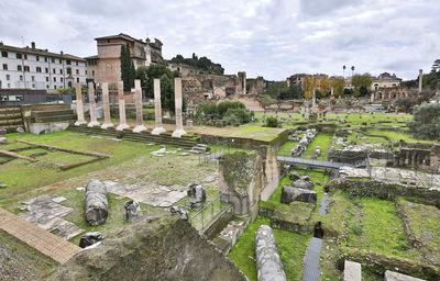 Ruins of the ancient market of trajan in the city center of rome, travel reportage