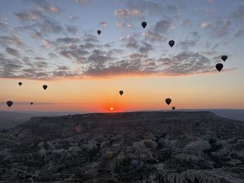 hot air balloon