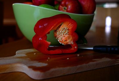 Close-up of tomatoes on cutting board