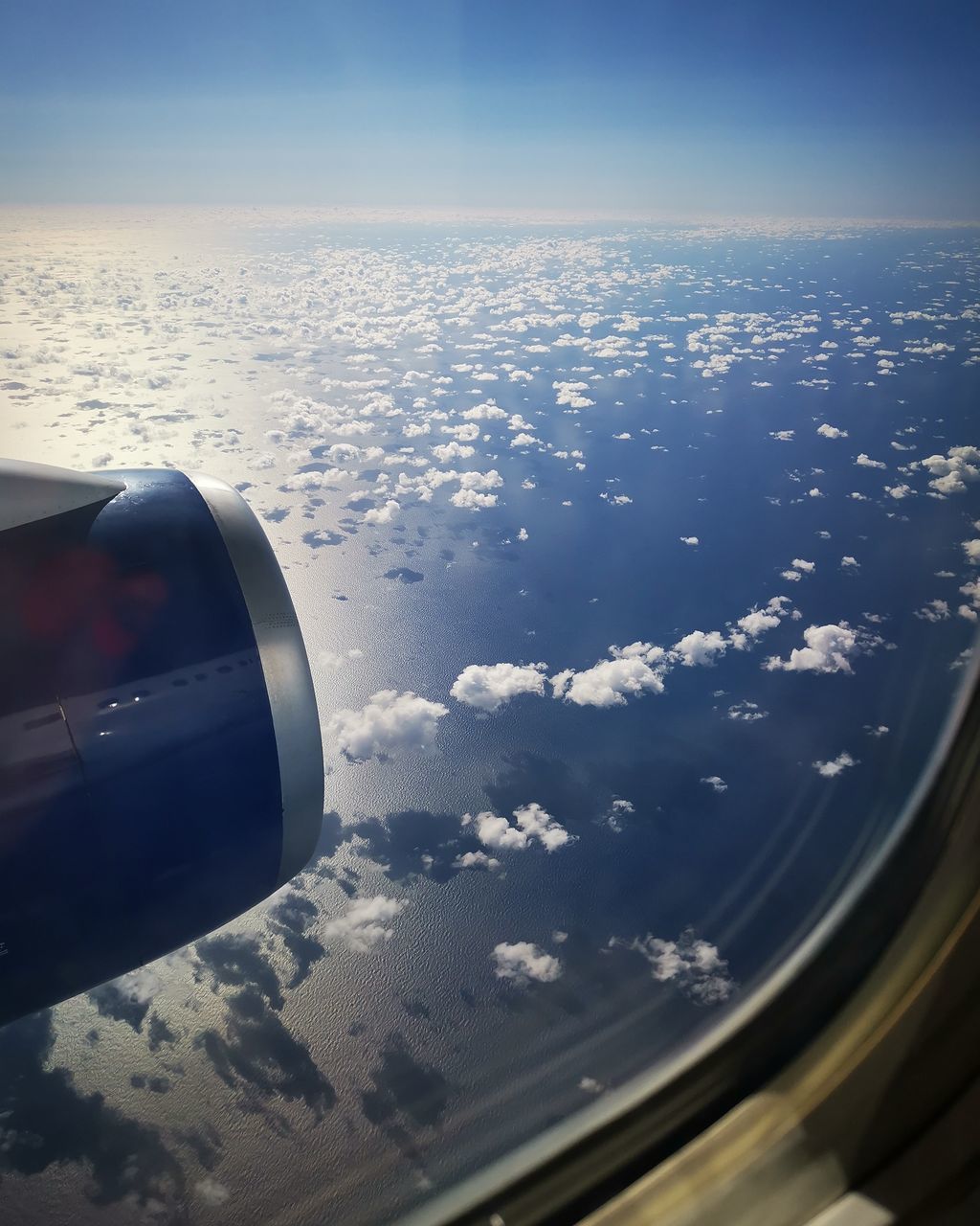 AERIAL VIEW OF AIRCRAFT WING