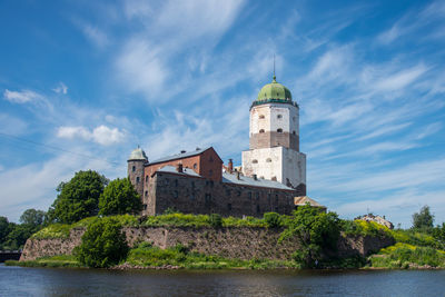 Vuoksi river against vyborg castle