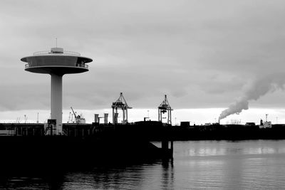 Harbour scene 