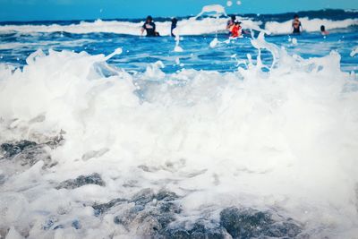 Waves splashing on rocks