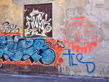Graffiti on wall