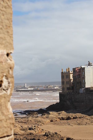 architecture, built structure, sea, building exterior, sky, water, beach, land, building, cloud - sky, nature, city, sand, travel destinations, history, no people, day, the past, outdoors