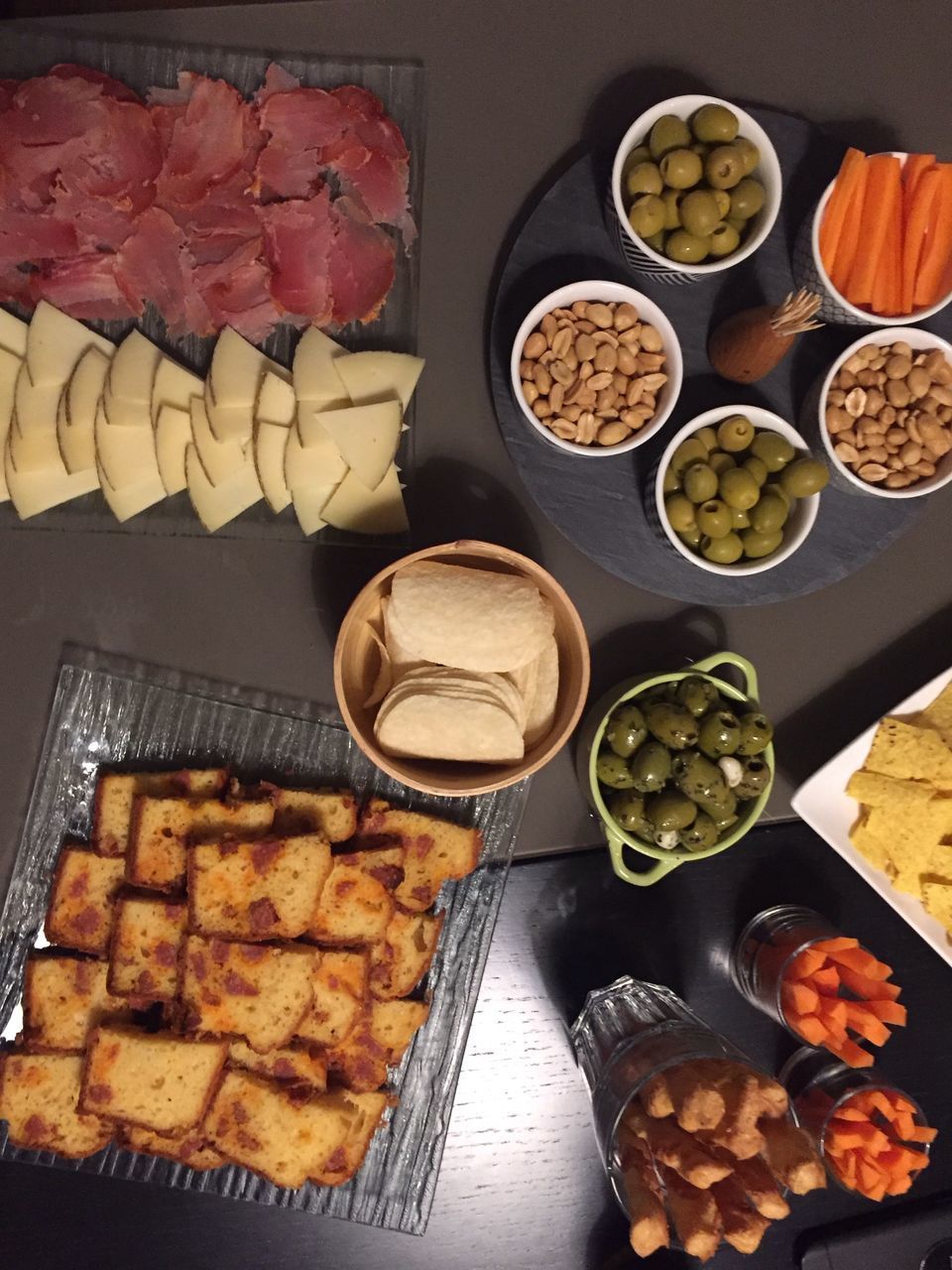 HIGH ANGLE VIEW OF VARIOUS FOOD IN TRAY