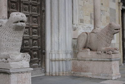 Statue of historic building