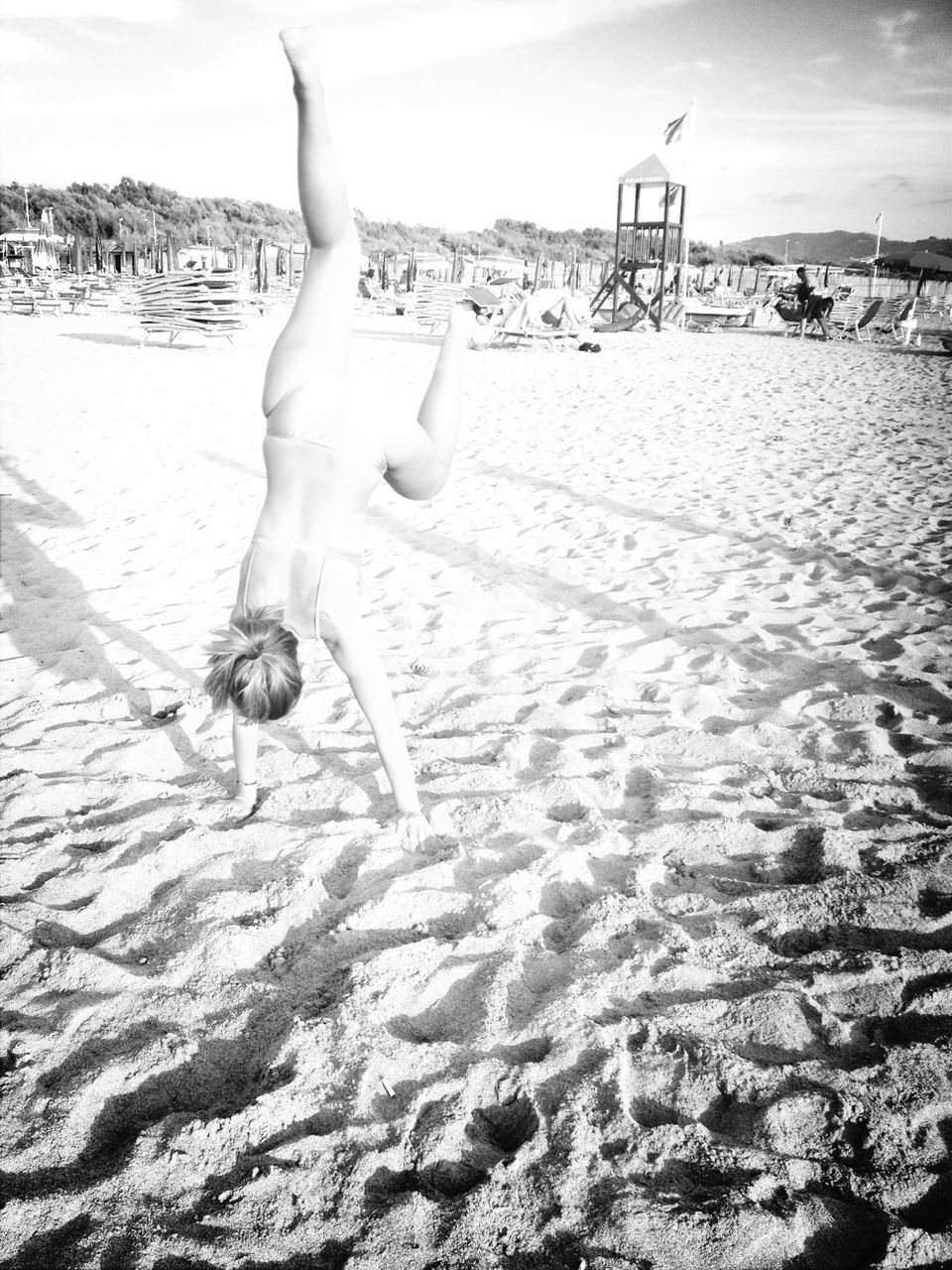 beach, sand, leisure activity, lifestyles, shore, barefoot, sea, person, low section, sunlight, water, vacations, enjoyment, childhood, sky, day, summer