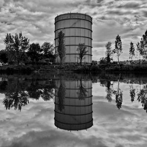 Reflection of water in lake against sky
