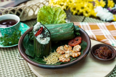 Close-up of salad in bowl on table