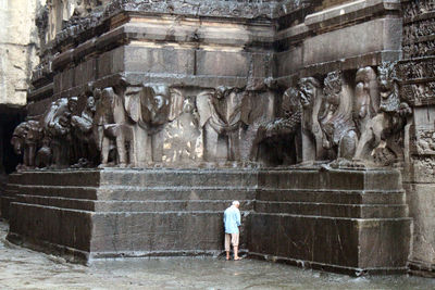 Statue of historical building