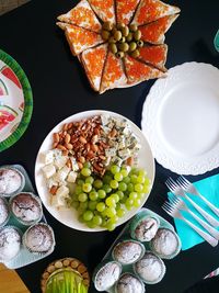 Food in plates on table