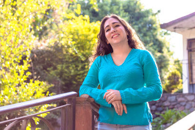 Portrait of a smiling young woman