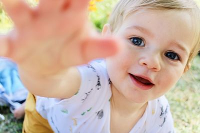 Portrait of cute girl smiling