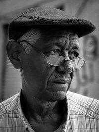 Portrait of man wearing hat