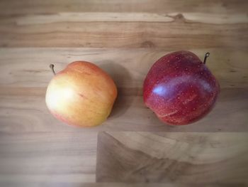 Close-up of apple on table