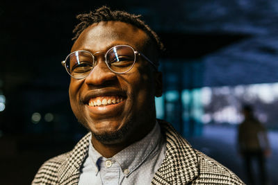 Portrait of young man wearing sunglasses