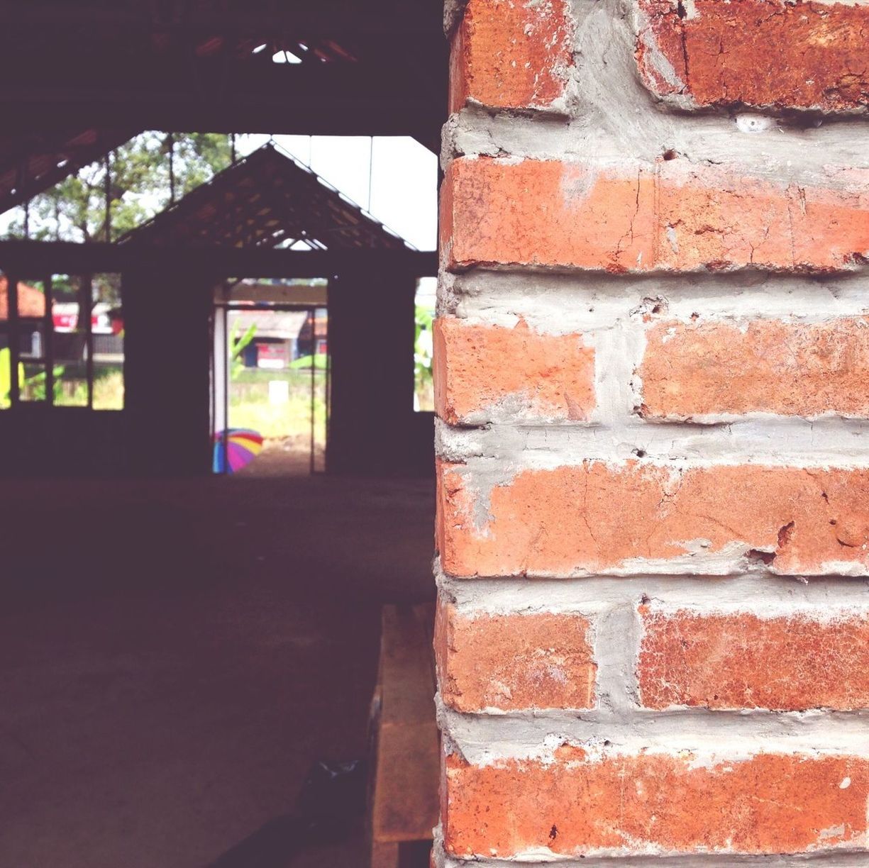 architecture, built structure, building exterior, brick wall, window, wall - building feature, red, house, closed, wall, building, residential structure, no people, door, outdoors, day, old, residential building, pattern, close-up