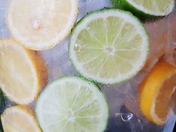 Close-up of lemon slices in drink