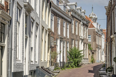 Street in the old town of middelburg, the netherlands