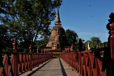 View of temple building against sky