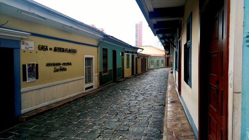 Railroad station platform