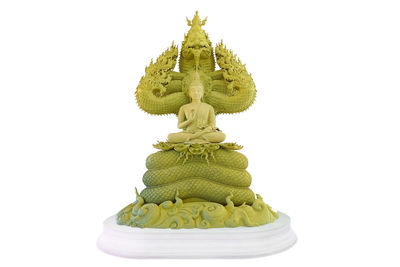 statue