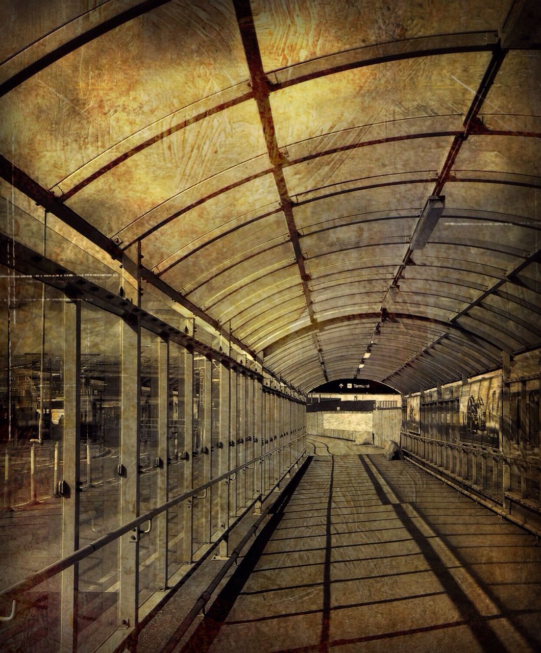 railroad track, rail transportation, railroad station platform, transportation, indoors, railroad station, public transportation, the way forward, ceiling, built structure, architecture, diminishing perspective, vanishing point, train - vehicle, subway station, empty, railway track, incidental people, subway, travel