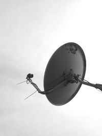 Pay-broadcast receiver television antenna.