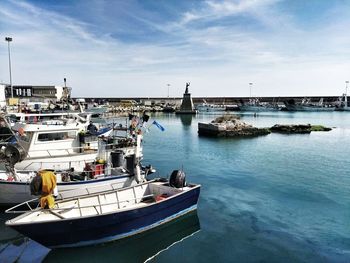 Ortona , harbor