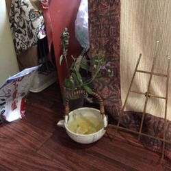 Close up of wooden table