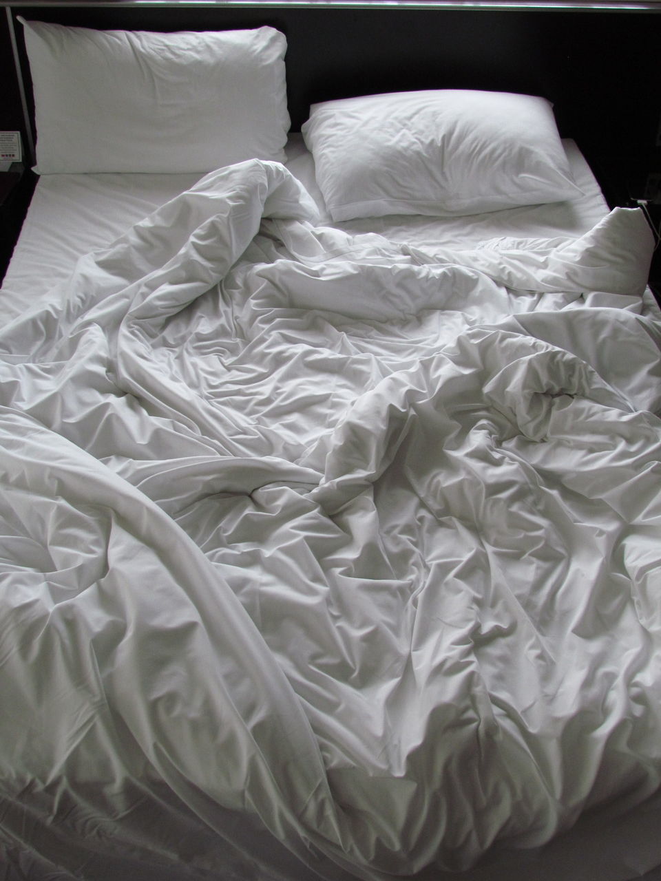 indoors, bed, white color, textile, fabric, sheet, bedroom, white, no people, pillow, close-up, high angle view, absence, full frame, softness, home interior, sofa, blanket, day, paper