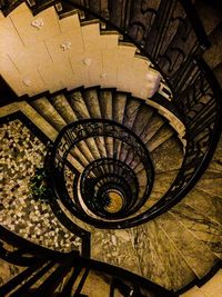 Spiral staircase