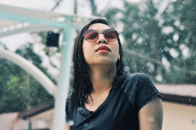 Young woman in sunglasses