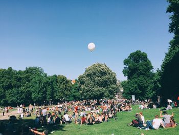 Crowd in hasenheide during carnival of cultures 2015