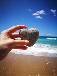  heart shape on beach
