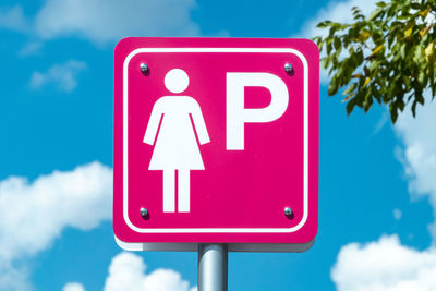 Women's parking sign 