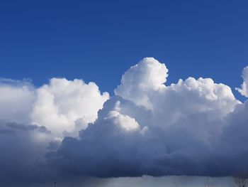 Low angle view of clouds in sky