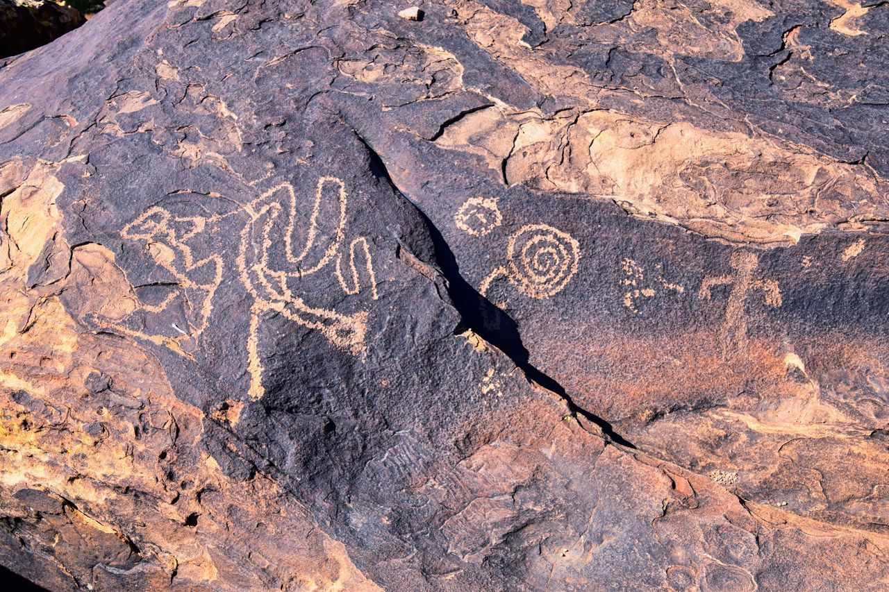 rock, geology, soil, nature, no people, day, land, outdoors, high angle view, creativity, rock formation, mountain, pattern, representation, animal representation, sunlight