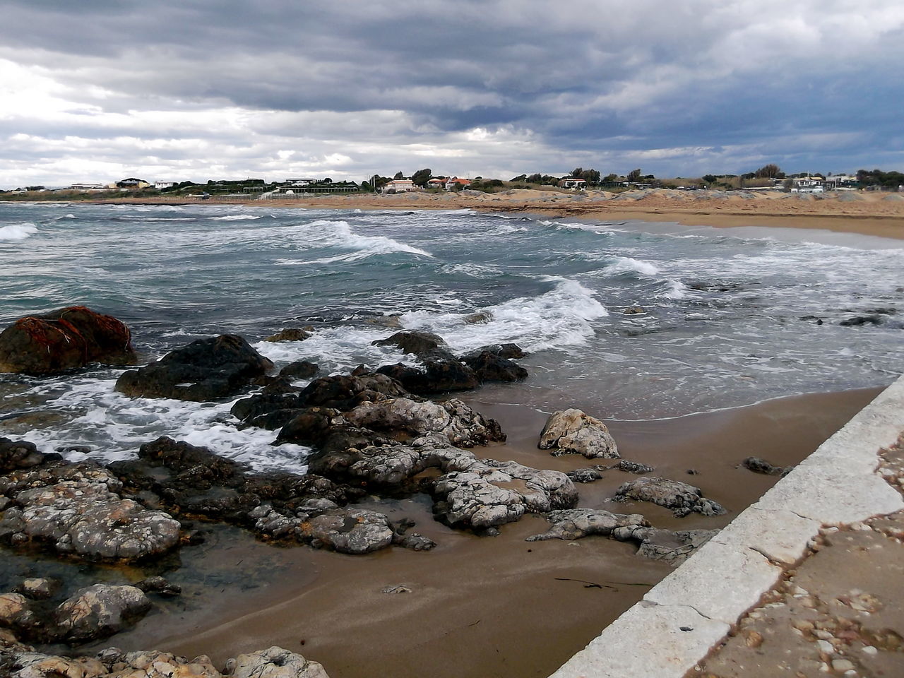 SCENIC VIEW OF BEACH