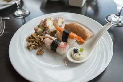 Close-up of sushi in plate on table