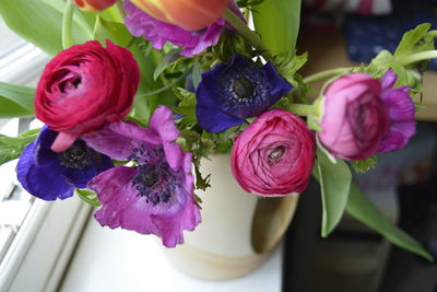 Close-up of rose bouquet