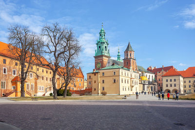 Buildings in city