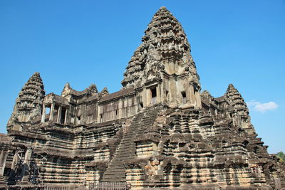 Closeup shot of famous angkor wat temple in cambodia