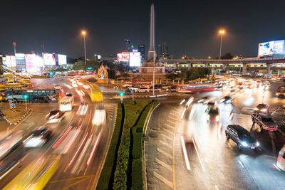 Traffic on city street at night