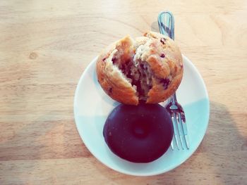 Close-up of dessert in plate on table