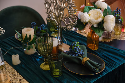 The luxury served table indoors in green colors