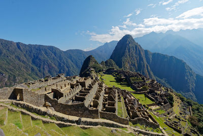 Huayna picchu against sky