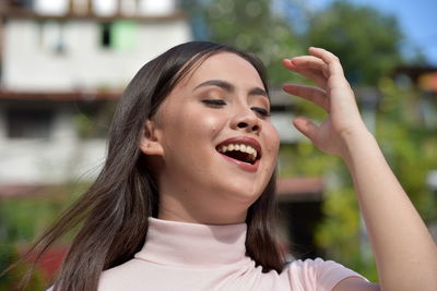 Portrait of a smiling young woman