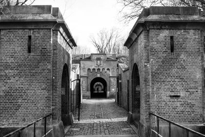 Narrow alley with buildings in background